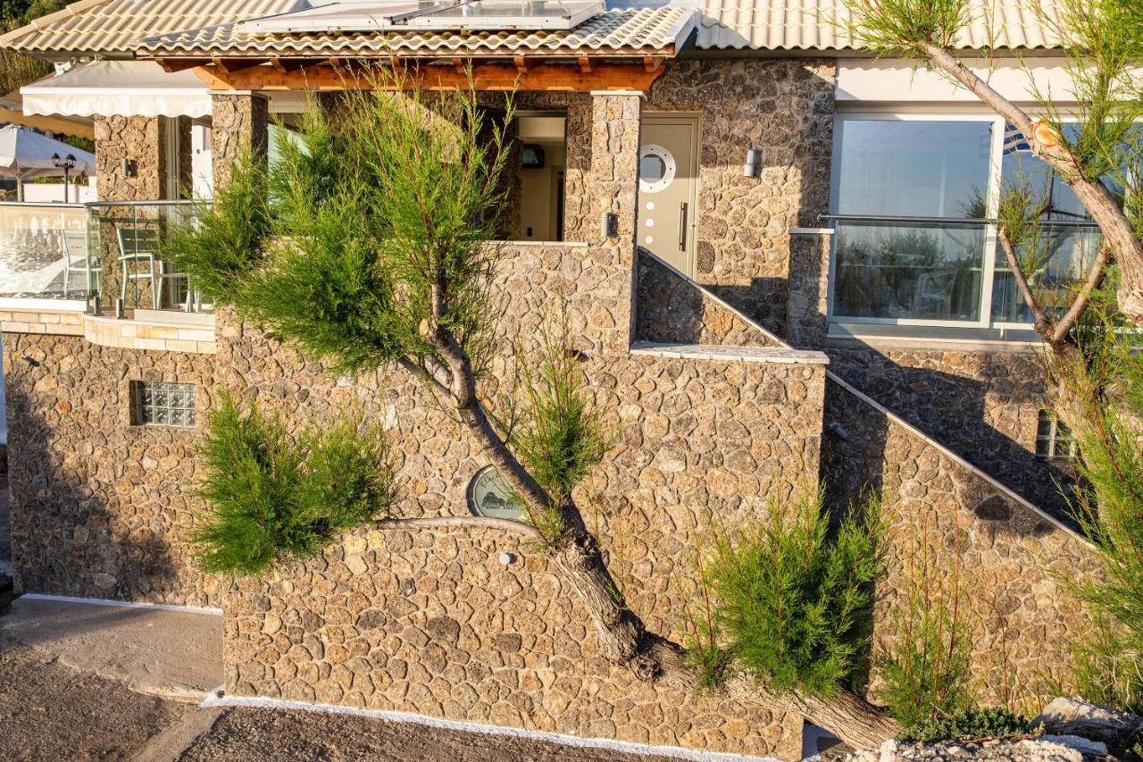 Black Rocks Family, Luxury Seafront Beach Maisonette Agios Gordios  Exterior foto